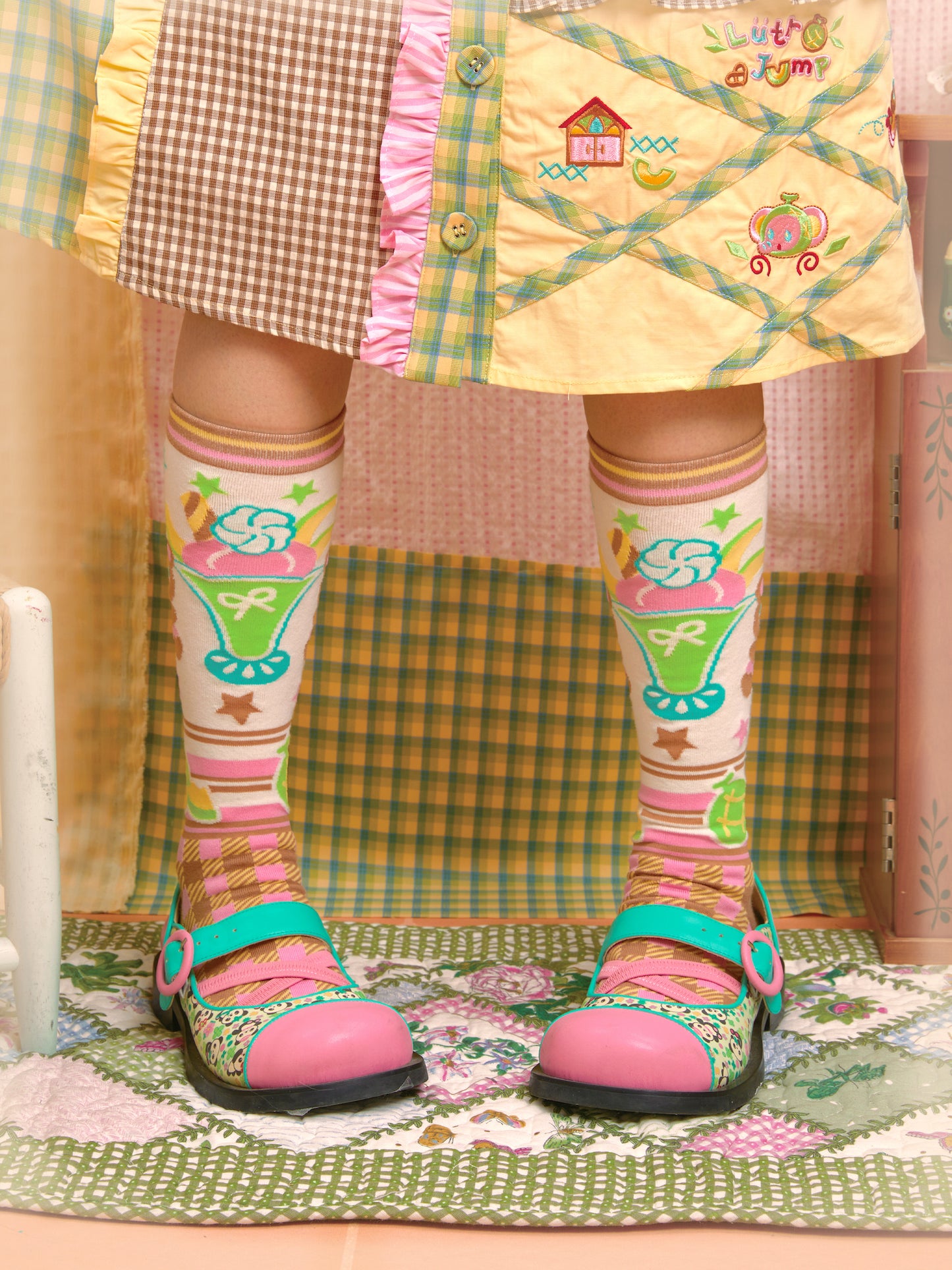 Original pattern bear melon parfait all-match plaid mid-calf socks