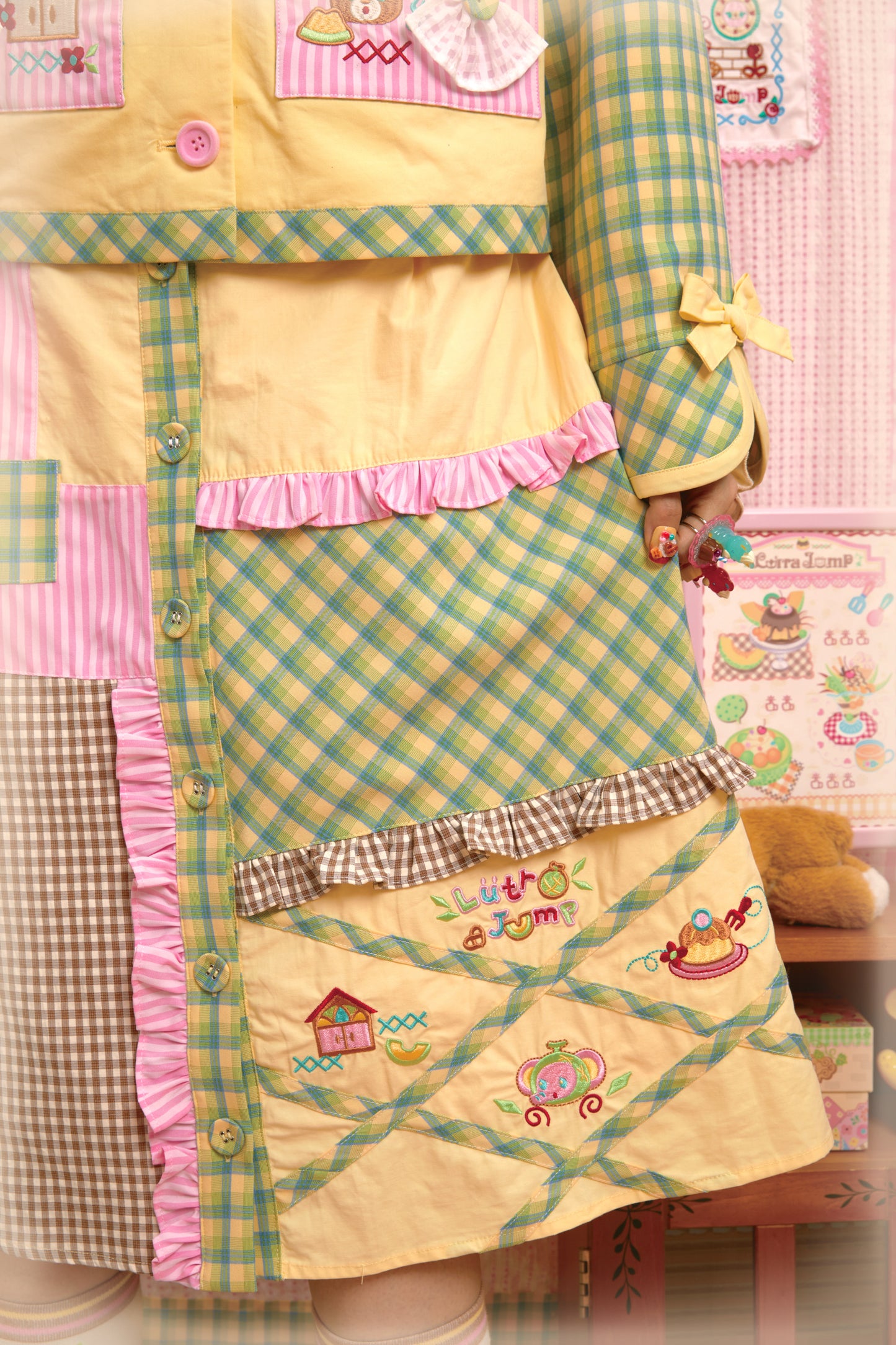 Original patchwork plaid embroidered melon-colored jacket & patchwork skirt set
