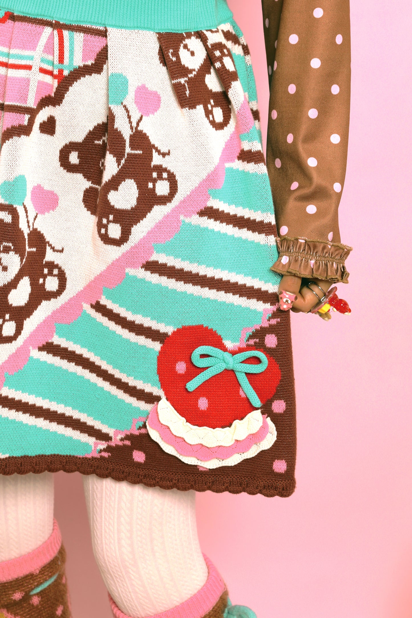 Retro diagonal striped bear thin and versatile cute knitted short skirt