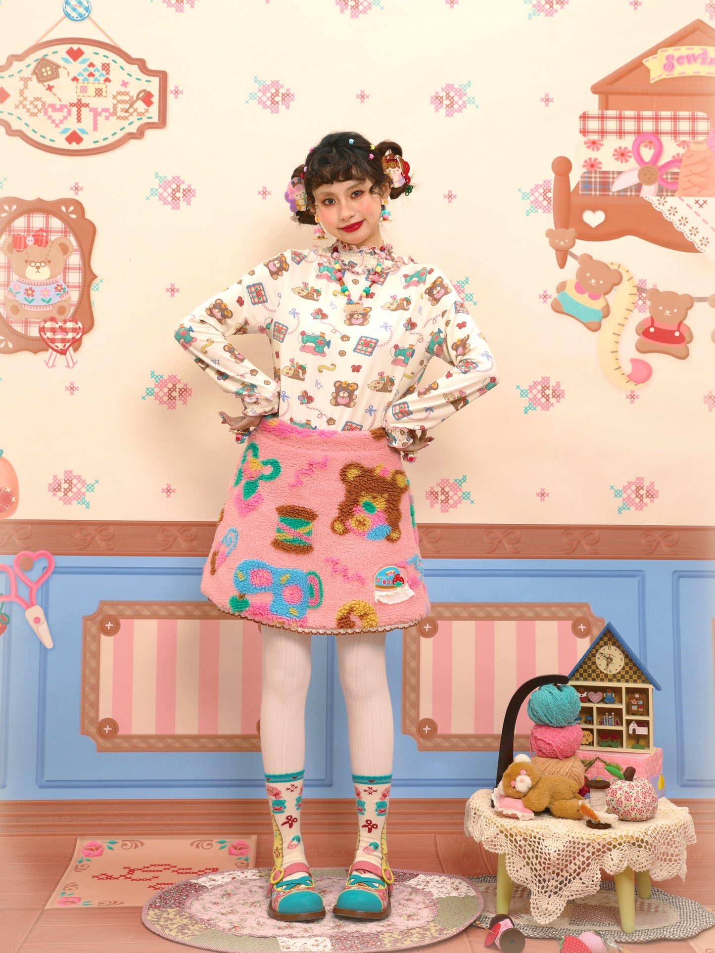 Original custom-made pink fleece and lambskin-like fabric cute plush short skirt.