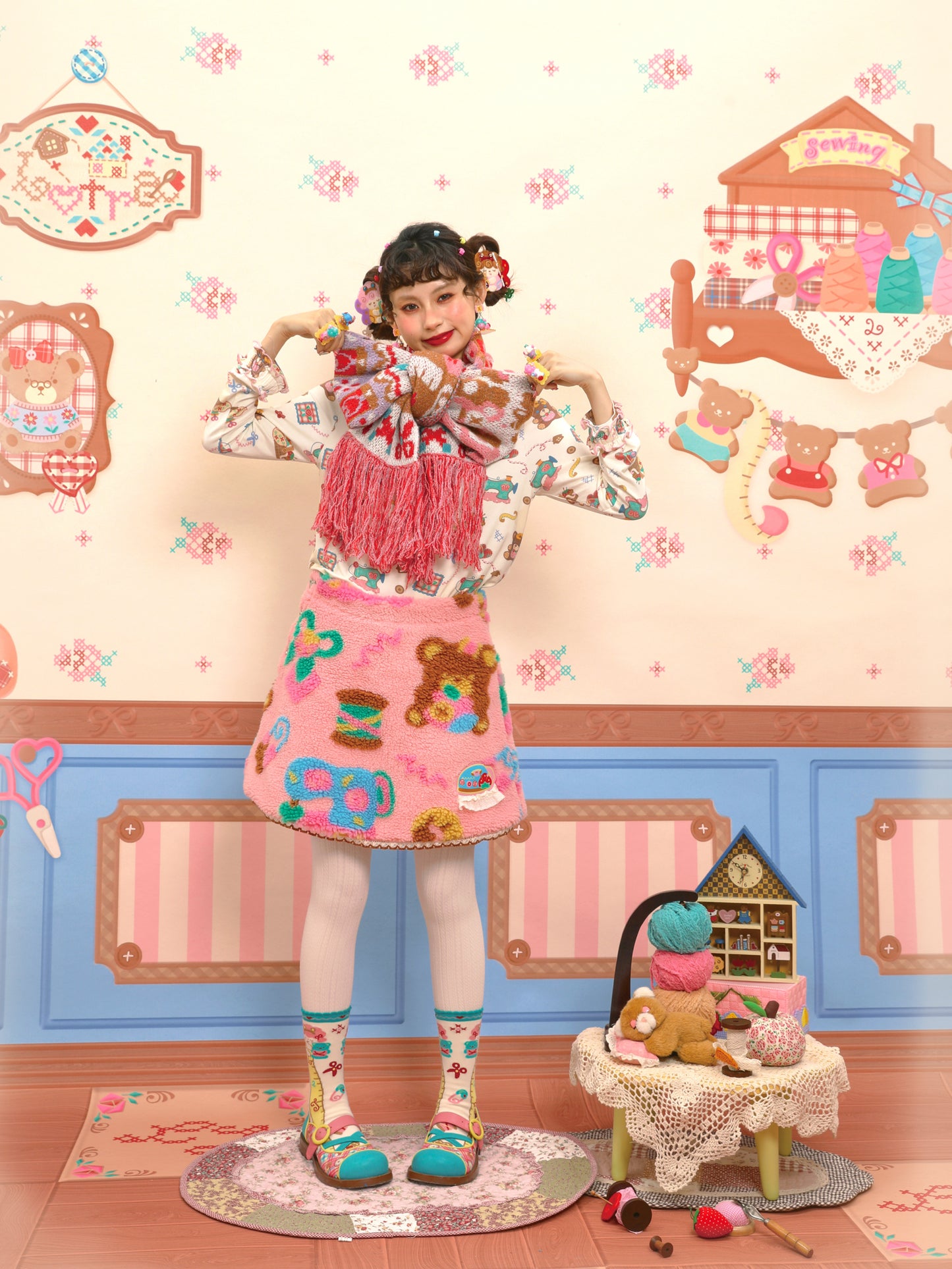 Original custom-made pink fleece and lambskin-like fabric cute plush short skirt.