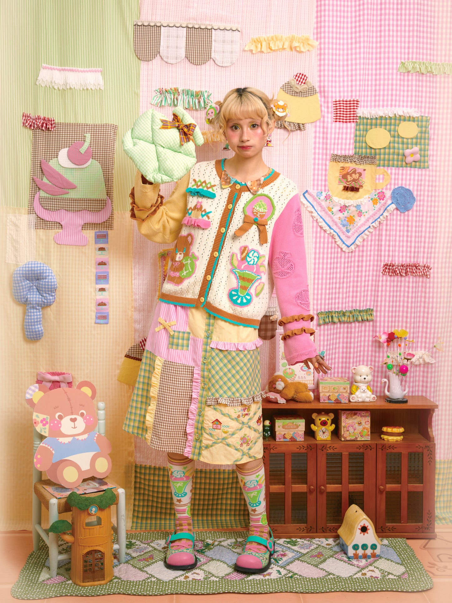 Beige colorblock retro childlike chunky needle melon sweater knitted cardigan