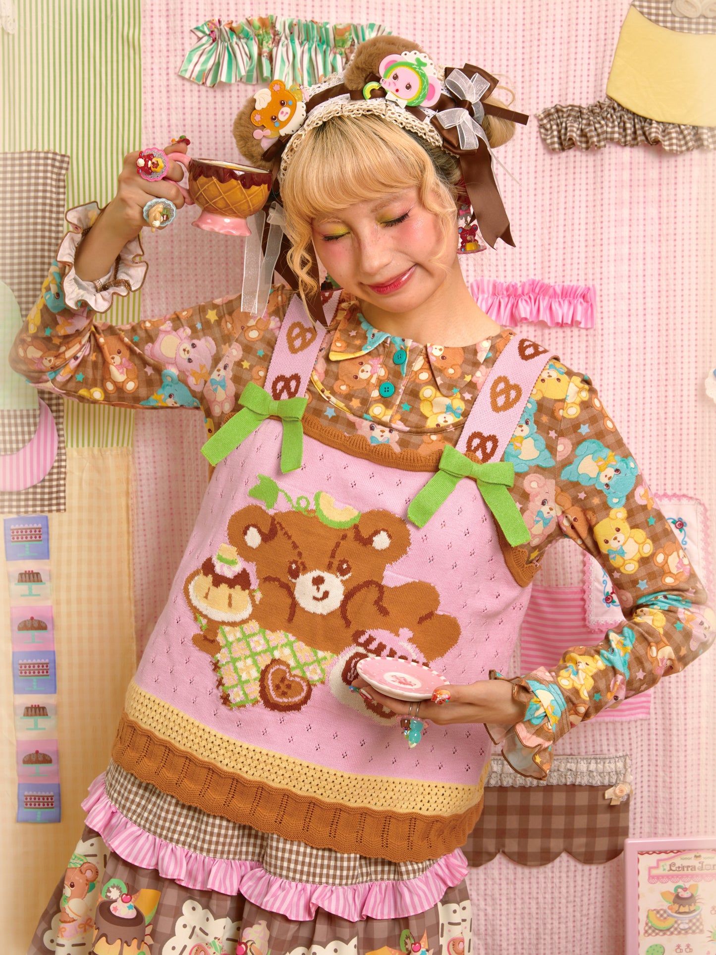Pink Bear Afternoon Tea Pattern Hollow Knit Camisole Vest