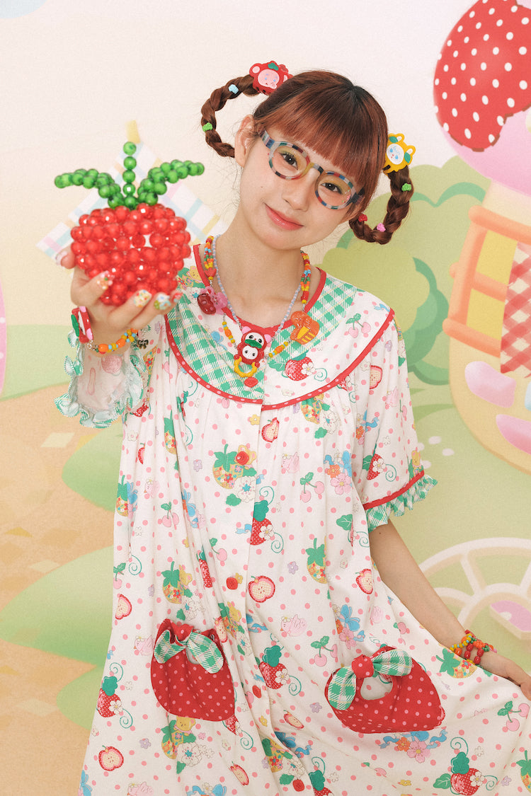 Strawberry bear print stitching green plaid girl's sweet loose dress