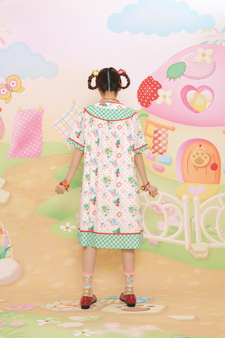 Strawberry bear print stitching green plaid girl's sweet loose dress