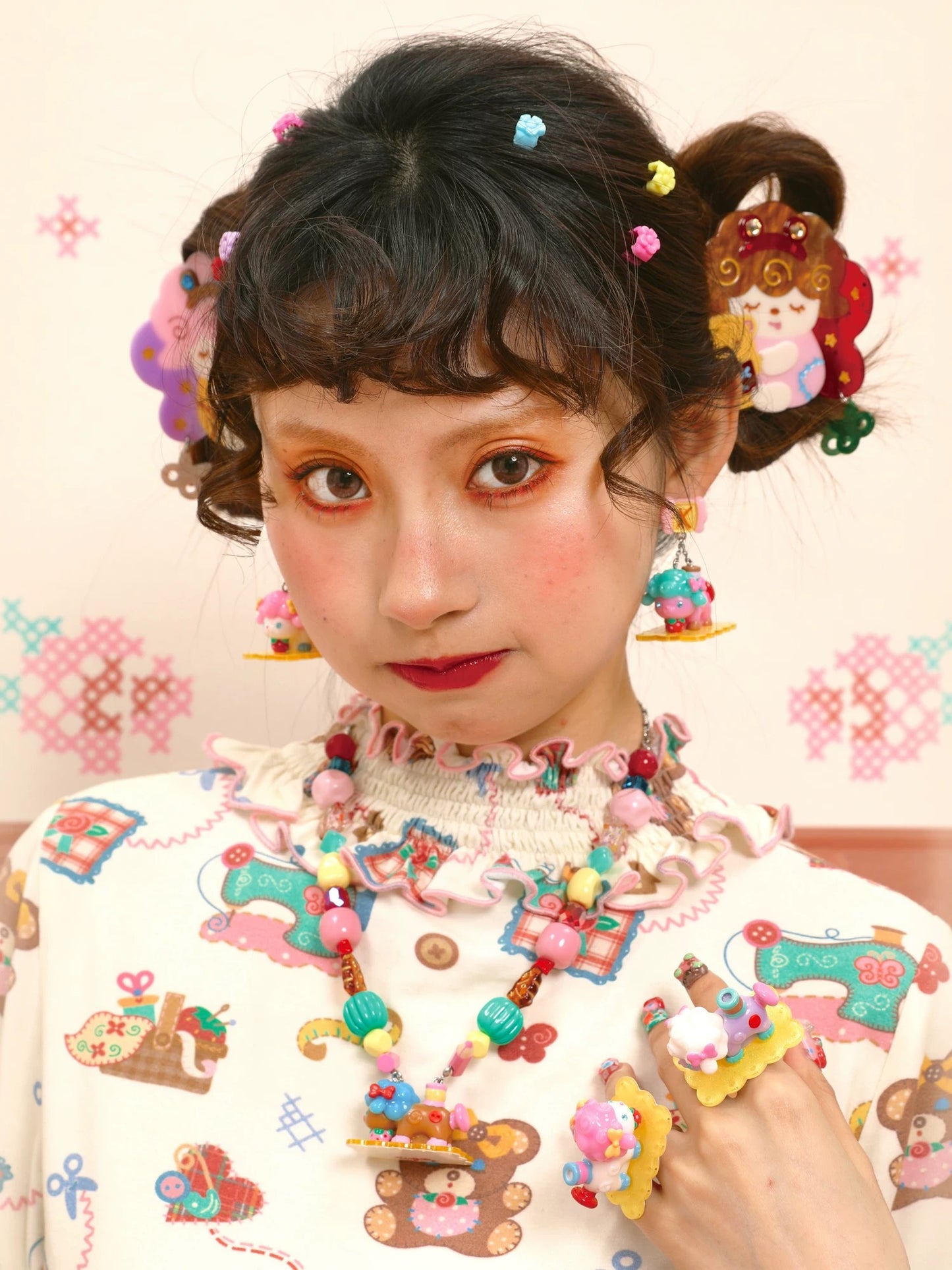 Original Retro-Style Resin & Acrylic Beaded Necklace — Little Lamb & Sewing Machine Design